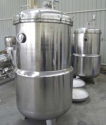 Silver Grey Food Sterilization Equipment Vertical Retort / Vertical Autoclave